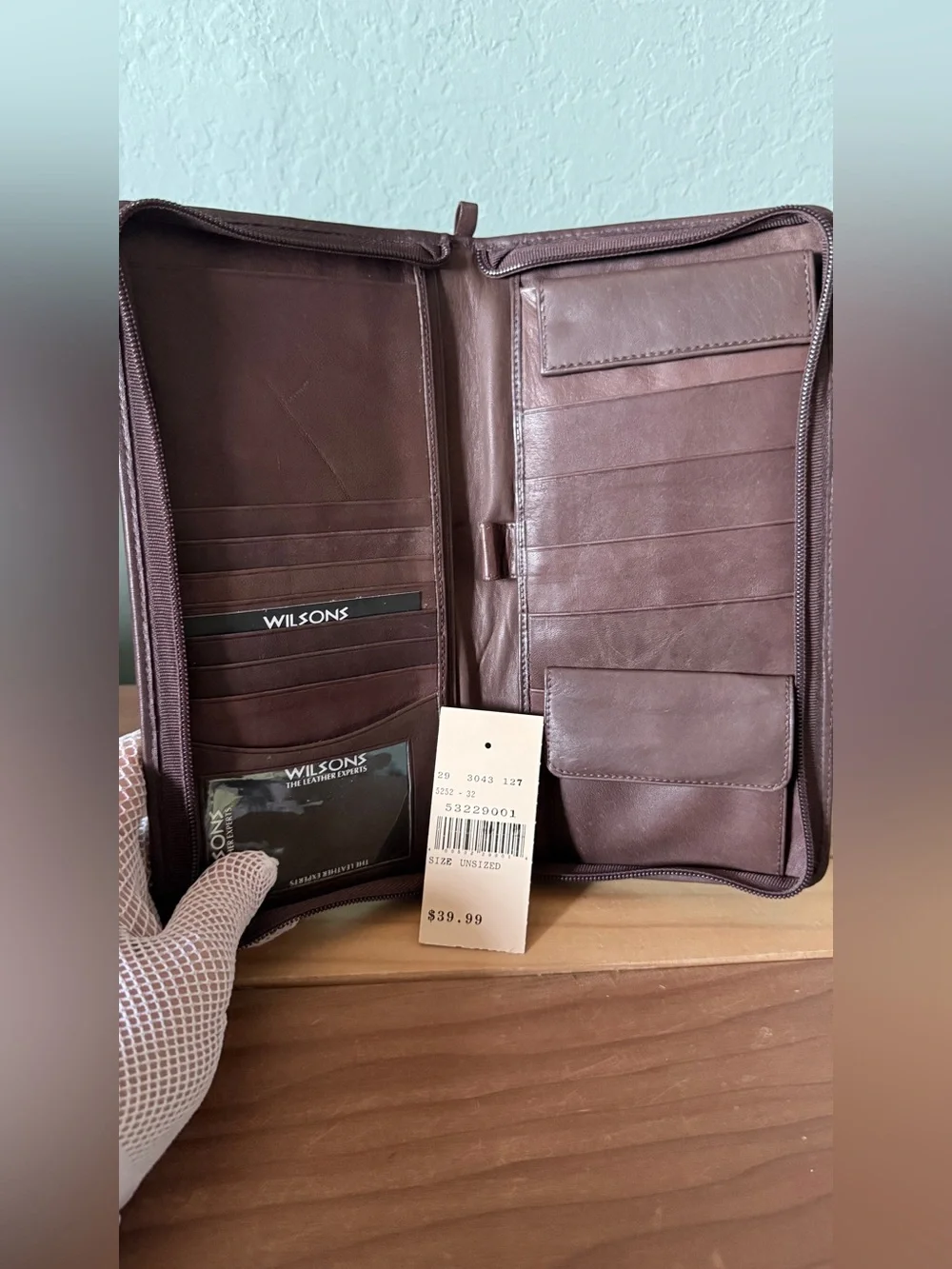 Vintage Wilsons Genuine Leather Brown Zip Around Organizer Wallet 9” x 5” NOS